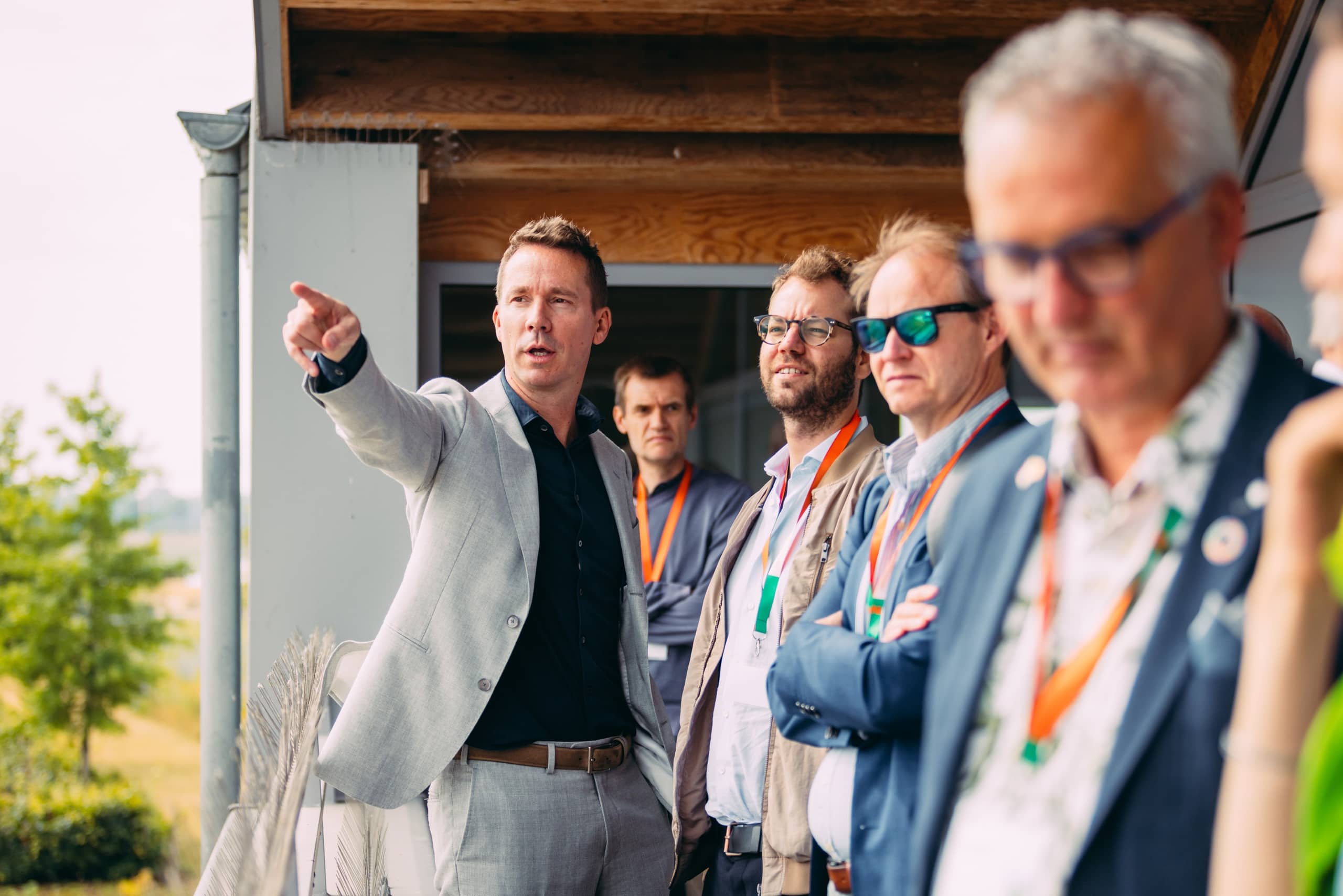 Vlaams minister van Landbouw Jo Brouns tijdens bedrijfsbezoek aan Agropolis