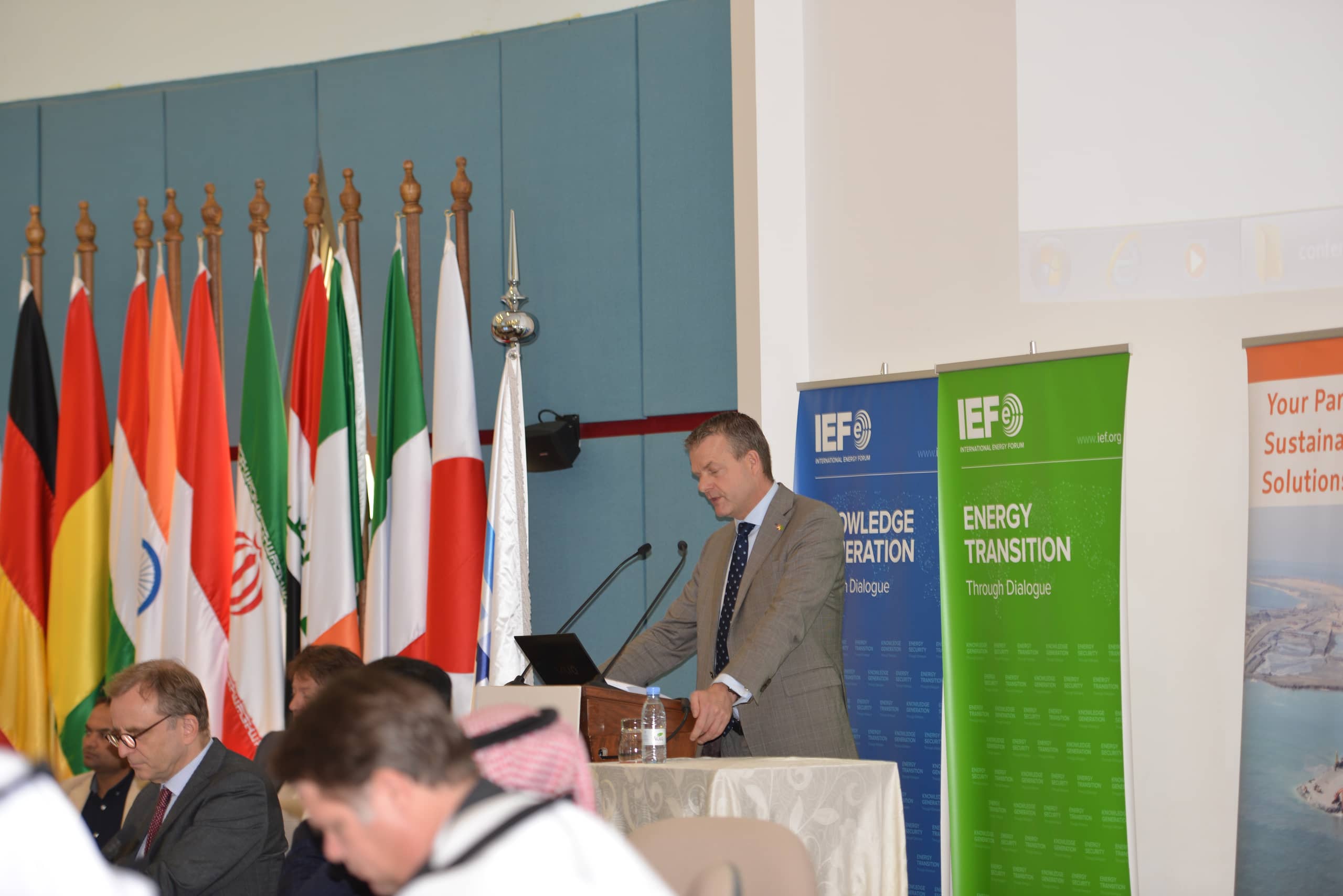 Plv DGBEB opent nexus