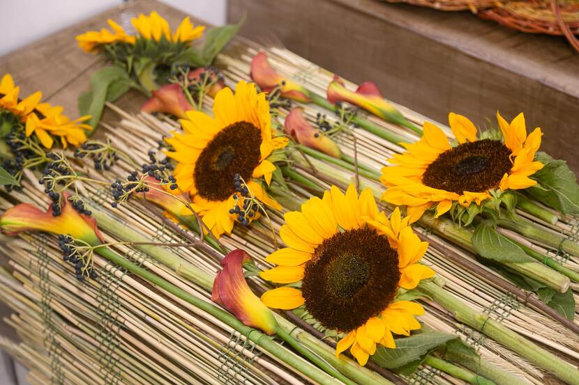 Ukrainian mourning floristry