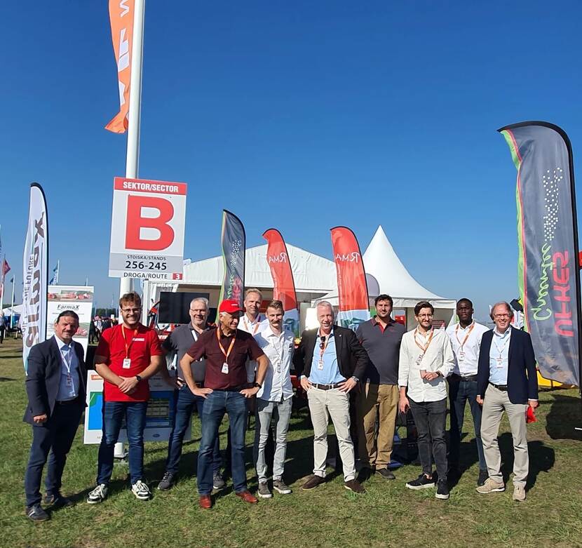 In het kader van het PIB Bodemkwaliteit toonden Nederlandse bedrijven hun bodemtechniek op de grootste landbouwbeurs van Europa in de buurt van Poznan